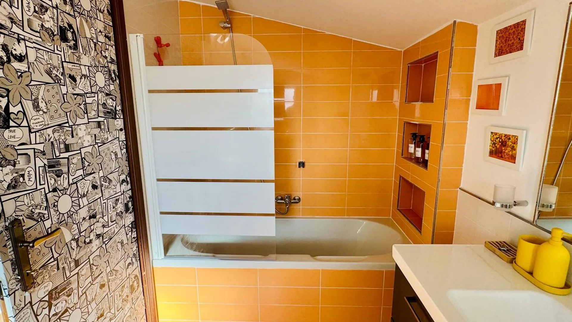 Fil Rouge Hotel Ciampino 0*,